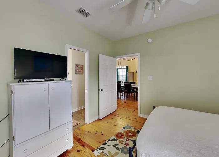 Holiday home The Rookery By Southern Vacation